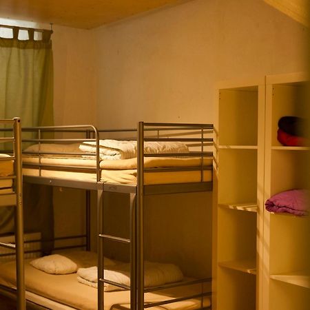 Dockside Hostel สต็อกโฮล์ม ภายนอก รูปภาพ