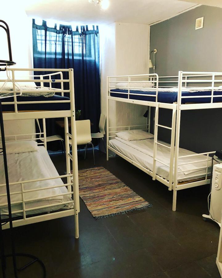 Dockside Hostel สต็อกโฮล์ม ภายนอก รูปภาพ